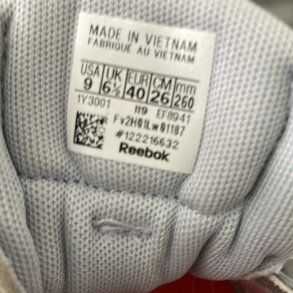 Reebok flexagon force gray tennis shoes 9 - Picture 7 of 8